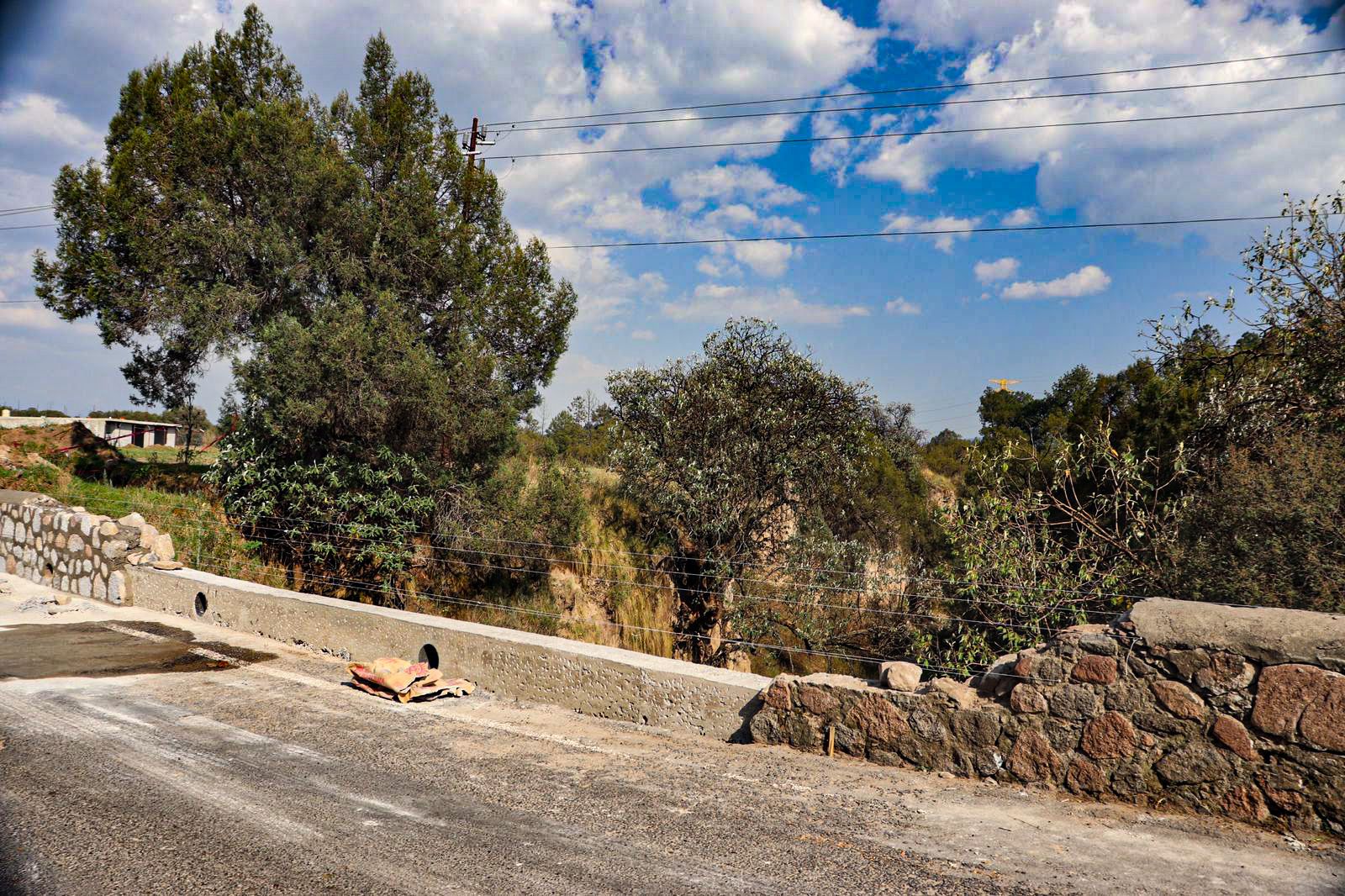 Culmina gobierno de Tzompantepec reparación de puente afectado por lluvias; es seguro para transitar